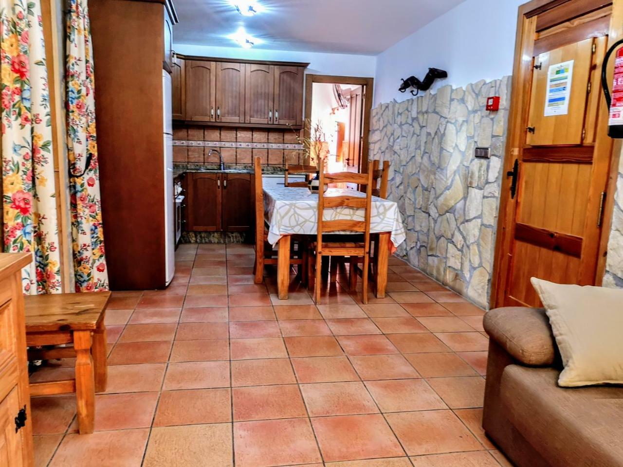 Complejo Rural Sol De Taberno Guest House Eksteriør bilde