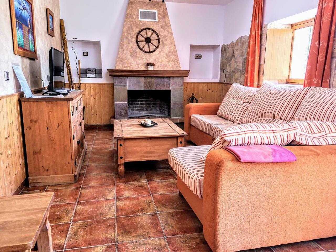 Complejo Rural Sol De Taberno Guest House Eksteriør bilde